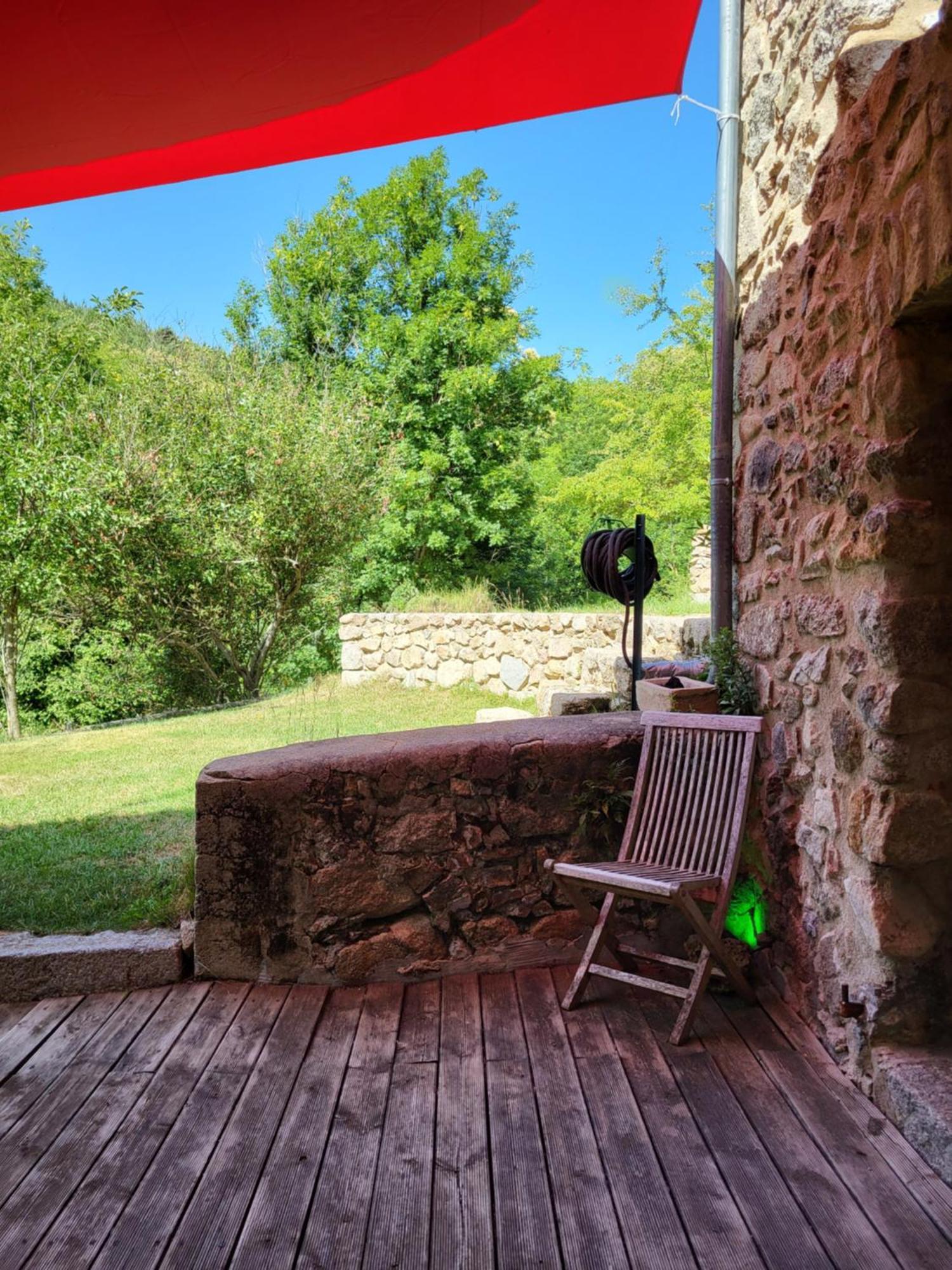 Chambre Ciel Et Terre Et Chambre Terrasse Saint-Laurent-de-Cerdans Bagian luar foto